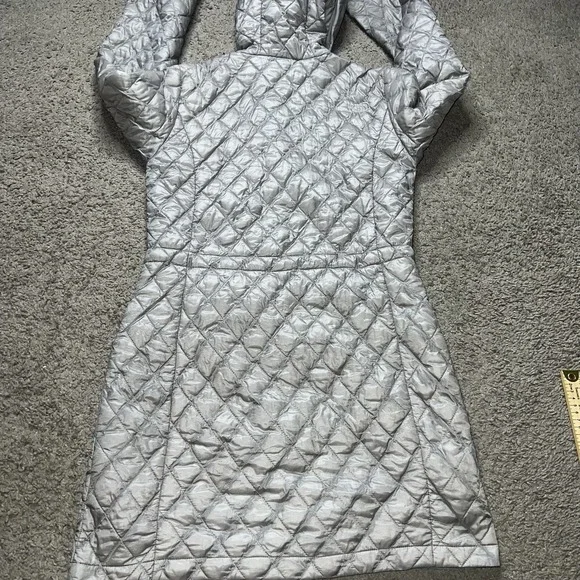 The North Face Jacket Women's Size Small Gray Thermoball Parka Puffer Hood - Picture 6 of 6
